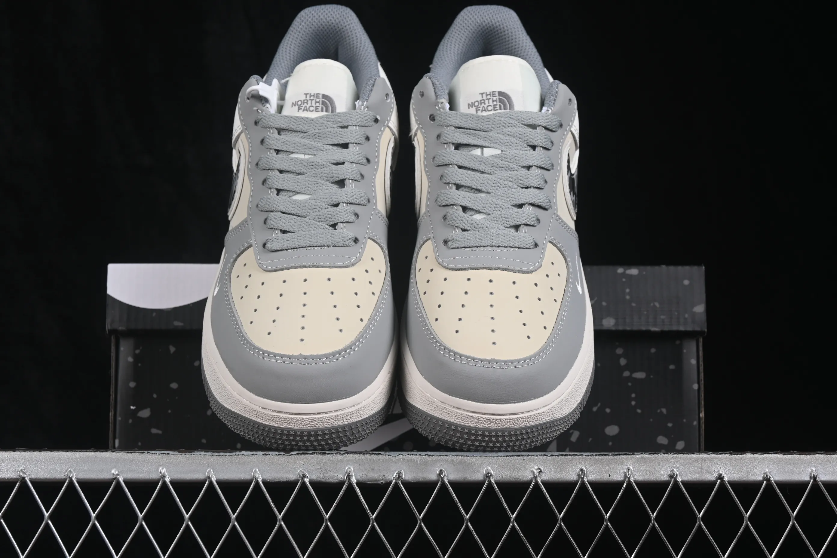 All categories Nk Air Force 1 Air Force series Nk Air Force 1 Low Air Force low-top Nike Air Force 1'07 Low Air Force 1 low-top casual sneakers LF6688-006